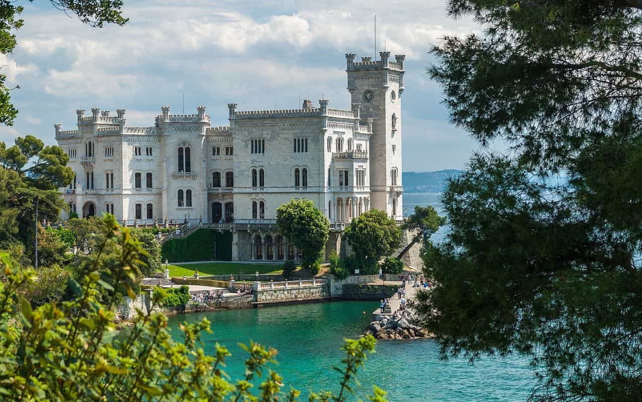 Castello di Miramare, Trieste — Travel One